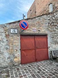 Appartamento/garage da ristrutturare