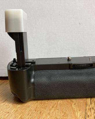 Battery Grip Canon BP-5DII usato