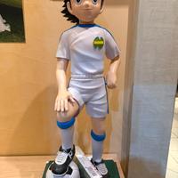 statua oliver hutton