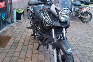Honda Transalp 700