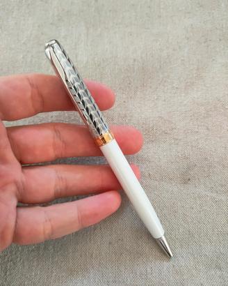 parker sonnet penna