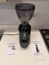 Macinacaffè Nuova Simonelli