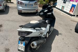 Yamaha T-MAX 500 – Bicolore Bianco/Nero