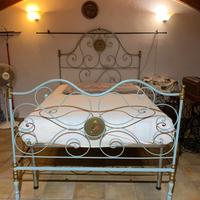 Struttura letto in ferro battuto fine 800