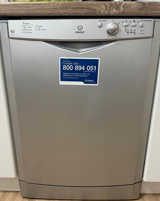 Lavastoviglie Indesit DFG 15I