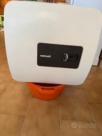 Scaldabagno elettrico Ariston 30 litri