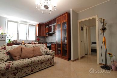 Bivano arredato con ascensore e p,auto