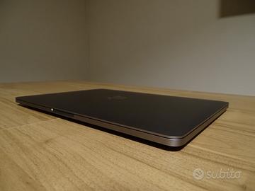 MacBook Pro - M1