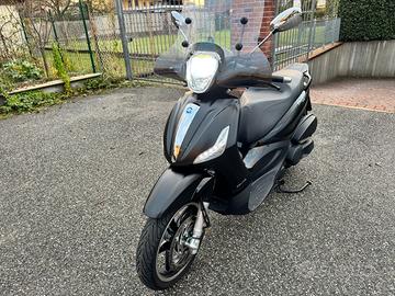 Piaggio Beverly 350 ABS Police