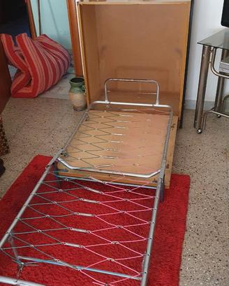 Mobile con letto a scomparsa