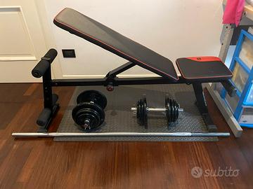 Panca regolabile + manubri + bilancere: 40/50 kg