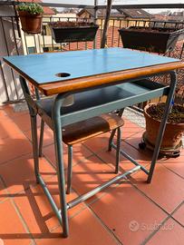 Banco da scuola anni 70 vintage con sedia