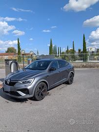 Renault Arkana 1.6 E-Tech Hybrid 145 CV R.S. Line