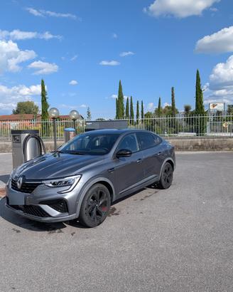 Renault Arkana 1.6 E-Tech Hybrid 145 CV R.S. Line