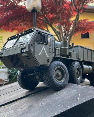 scaler 8x8 camion militare in metallo