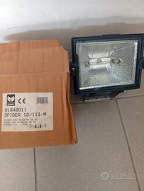 faretto  industriale 2 lamp. alogene