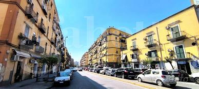 Via Generale Raffaele Carrascosa-Ad. Via Arenaccia