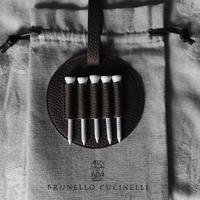 porta tee Brunello Cucinelli 