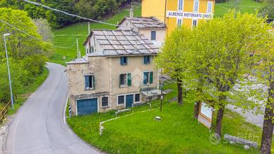 RUSTICO A BOSCO CHIESANUOVA