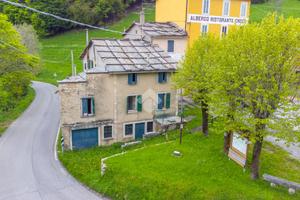 RUSTICO A BOSCO CHIESANUOVA