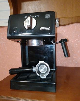 Macchina caffè espresso De Longhi