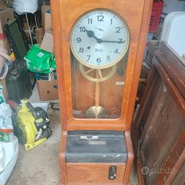 orologio a pendolo timbracartellini 