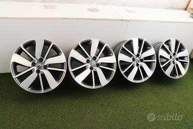 Cerchi in lega Renault Clio Lutecia 17 ORIGINALI