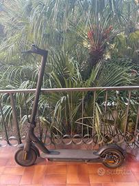Monopattino elettrico xiaomi