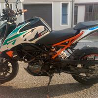 Ktm duke 125