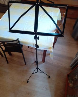 Leggio pieghevole 10€