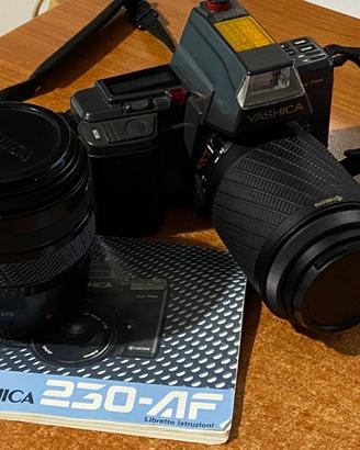 Fotocamera Reflex Yashica 230-AF