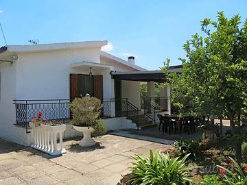 Villa "merly" a 250 mt dal mare di fondi