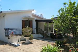 Villa "merly" a 250 mt dal mare di fondi