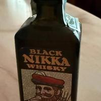Mignon Whisky Giapponese Black Nikka