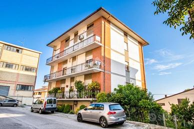 5 LOCALI A MONTE URANO