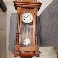 Orologio a pendolo a parete