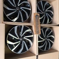 Cerchi in lega nuova volkswagen polo 8 raggio 15 o