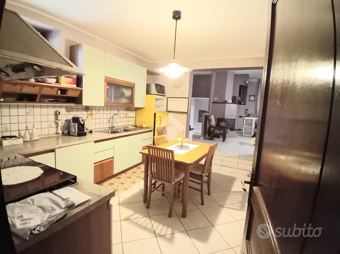 Apartment in Spoleto, Eggi - View 3
