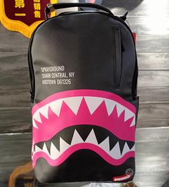 Zaino Sprayground Shark Centrale Rosa