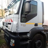 Iveco ad260e36