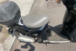 Scarabeo 50