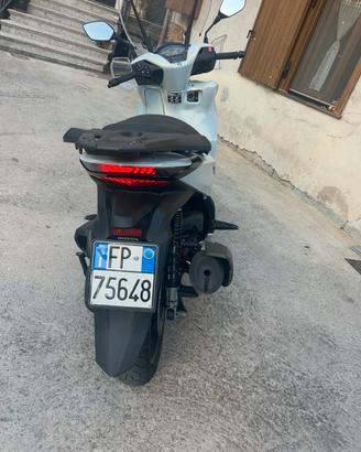 Honda sh 350