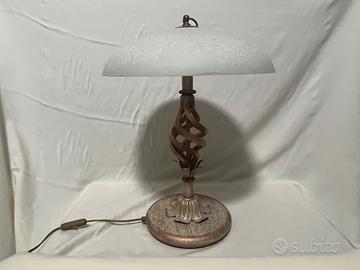 Lampada in vetro e ferro