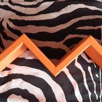 mensola a zigzag arancione