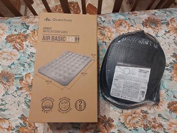 Materasso gonfiabile +pompa per campeggio QUECHUA