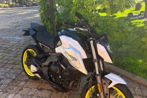 Cf moto 650 nk