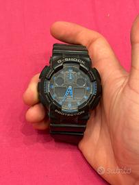 G-Shock nero e blu