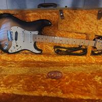 Fender Stratocaster 50th Anniversary 2004

