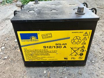 Batteria per pannelli solari  12v 130ah