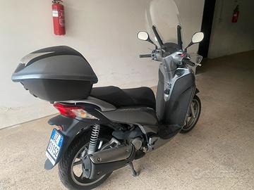 Honda Sh 300